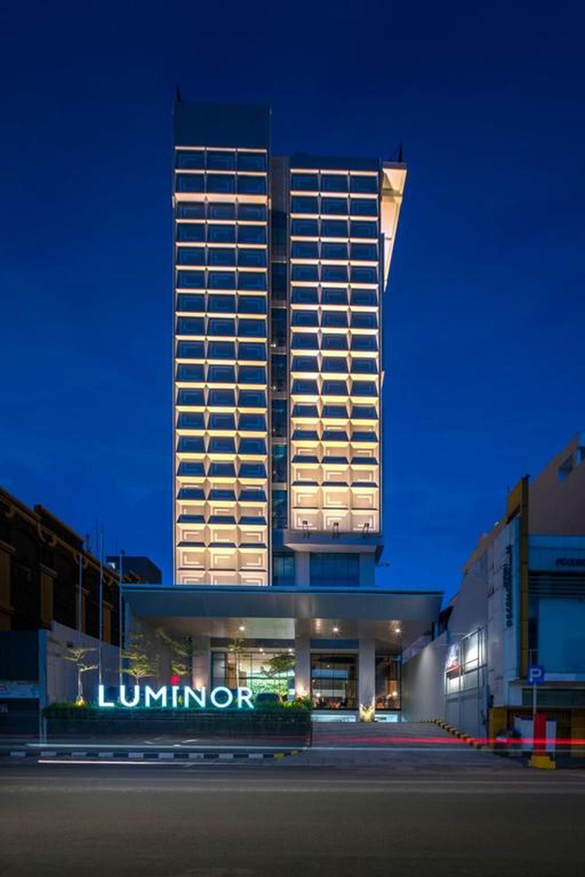Luminor Hotel Pecenongan Jakarta By Wh Exterior photo